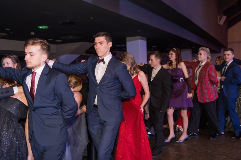 Studniówka XII LO we Wrocławiu