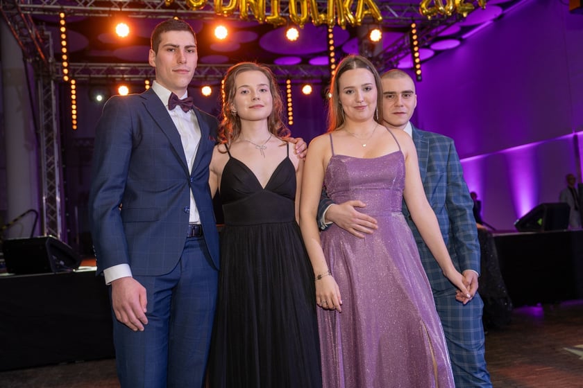 Studniówka XII LO we Wrocławiu