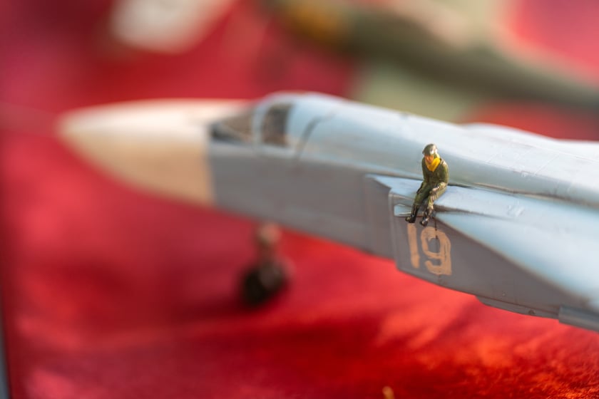 Wystawa miniatur modeli lotniczych w Centrum Historii Zajezdnia