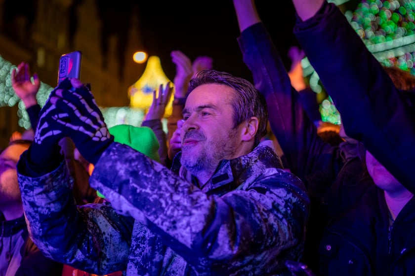 Zdjęcia z koncertów granych podczas WOŚP na Rynku i w Starym Klasztorze