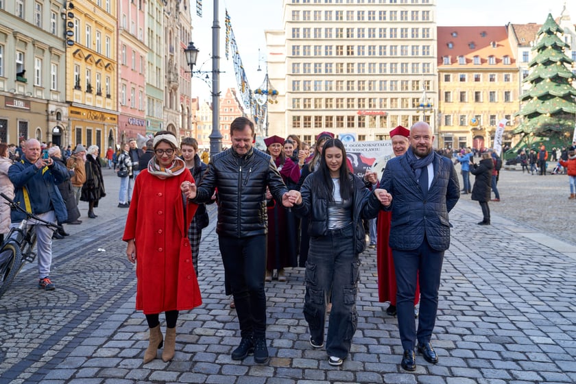 23. Polonez dla Fredry na wrocławskim Rynku