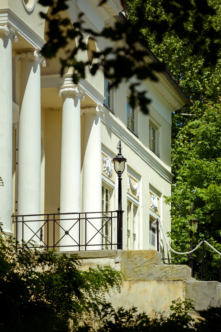 Zespół pałacowo-folwarczny w Samotworze