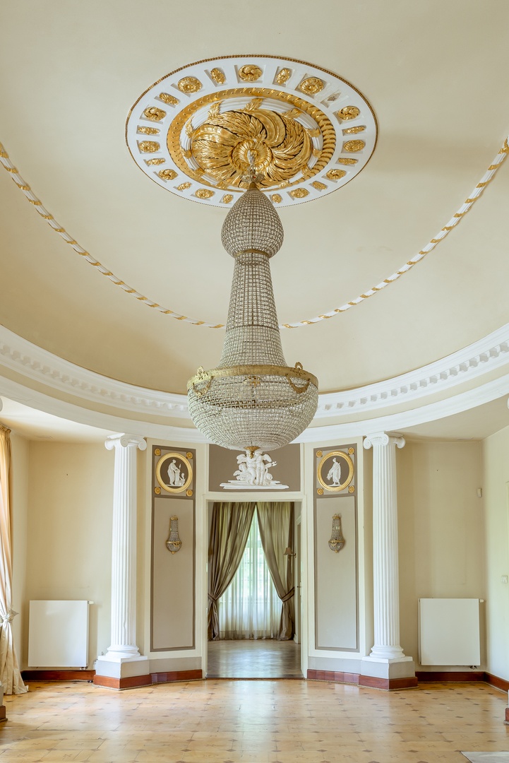 Zespół pałacowo-folwarczny w Samotworze