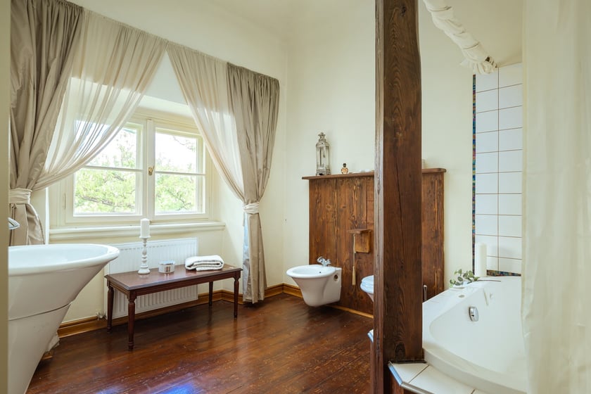 Zespół pałacowo-folwarczny w Samotworze