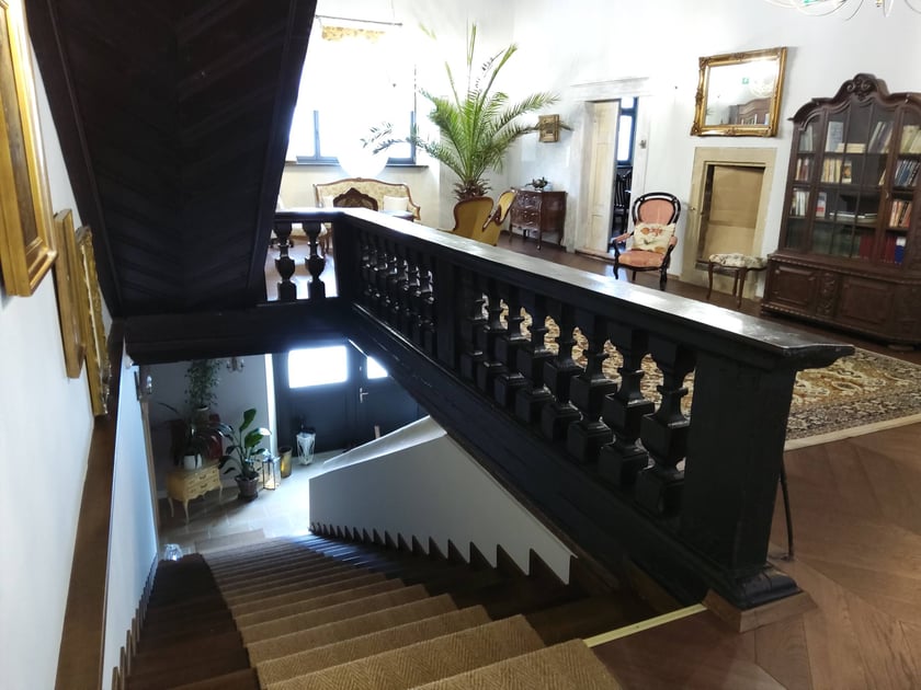 Dwór w Sędzisławiu