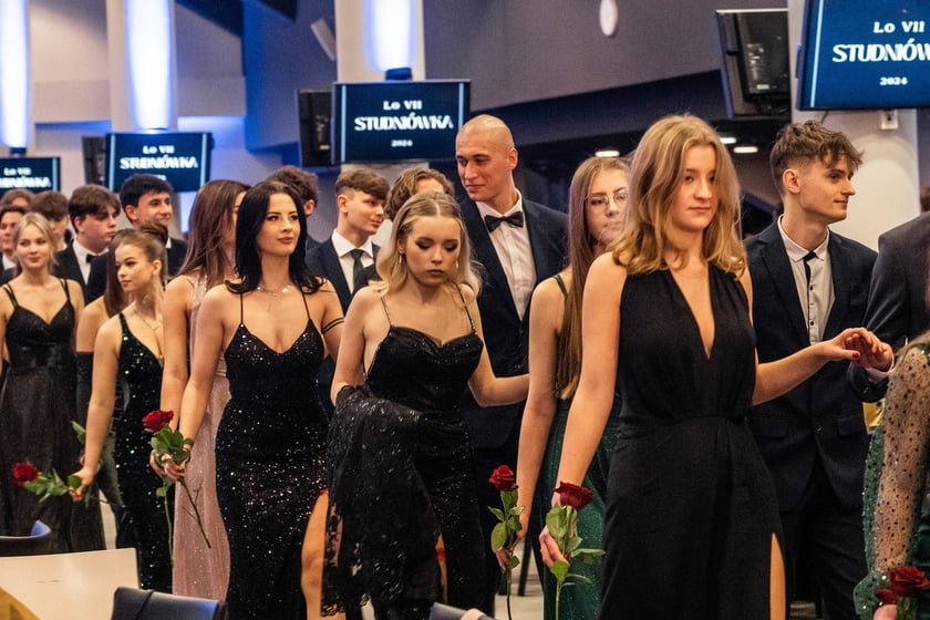 Studniówka maturzystów VII LO we Wrocławiu