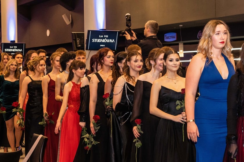 Studniówka maturzystów VII LO we Wrocławiu