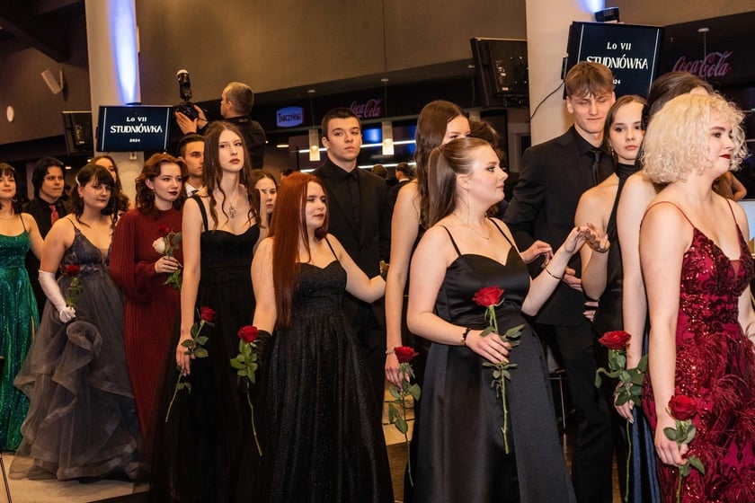 Studniówka maturzystów VII LO we Wrocławiu