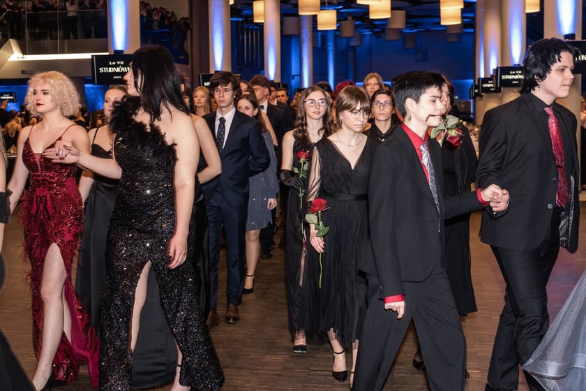 Studniówka maturzystów VII LO we Wrocławiu