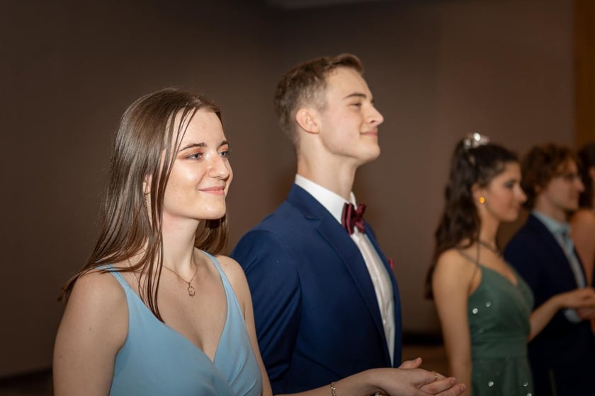 Studni&oacute;wka uczni&oacute;w&nbsp;klas maturalnych XIII LO im. Aleksandra Fredry we Wrocławiu