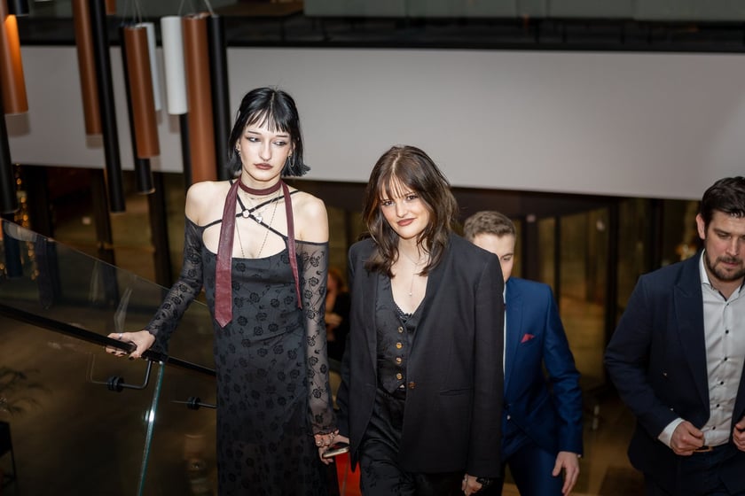 Studni&oacute;wka uczni&oacute;w&nbsp;klas maturalnych XIII LO im. Aleksandra Fredry we Wrocławiu