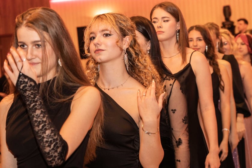 Studni&oacute;wka X LO im. Stefanii Sempołowskiej we Wrocławiu (9 lutego 2024)