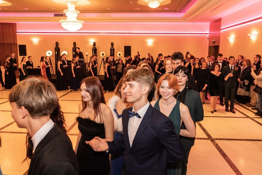 Studni&oacute;wka X LO im. Stefanii Sempołowskiej we Wrocławiu (9 lutego 2024)