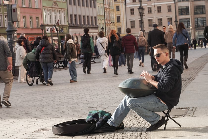 Ciepłe popołudnie we Wrocławiu, luty 2024