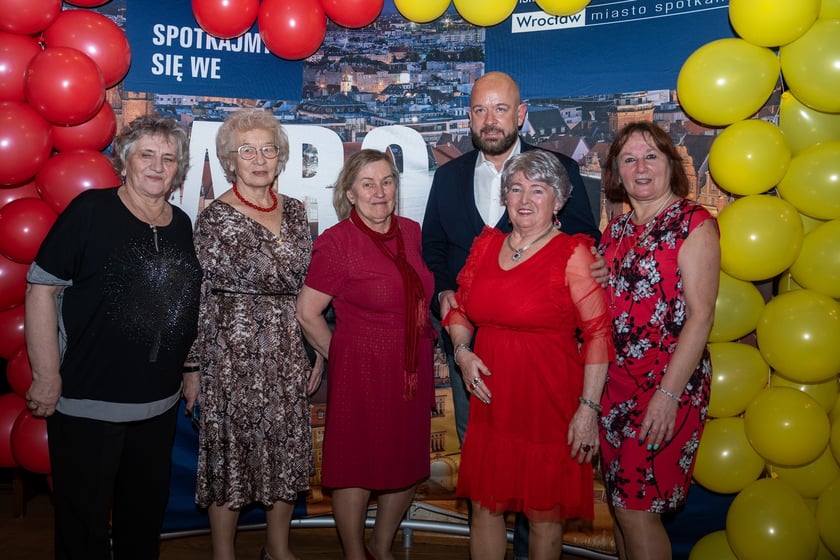 Walentynkowy bal seniorów