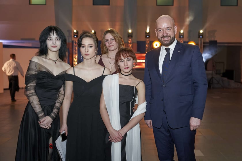 Studniówka XI LO we Wrocławiu
