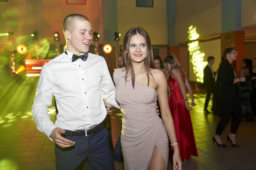 Studniówka XI LO we Wrocławiu