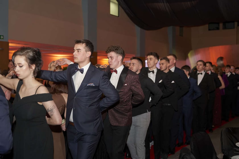 Studniówka XI LO we Wrocławiu
