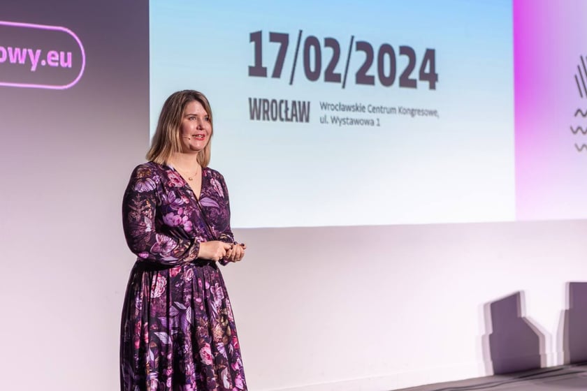 Konferencja &bdquo;Otwarte głowy&rdquo; we Wrocławskim Centrum Kongresowym &ndash; statystyczka, blogerka, influencerka Janina Bąk