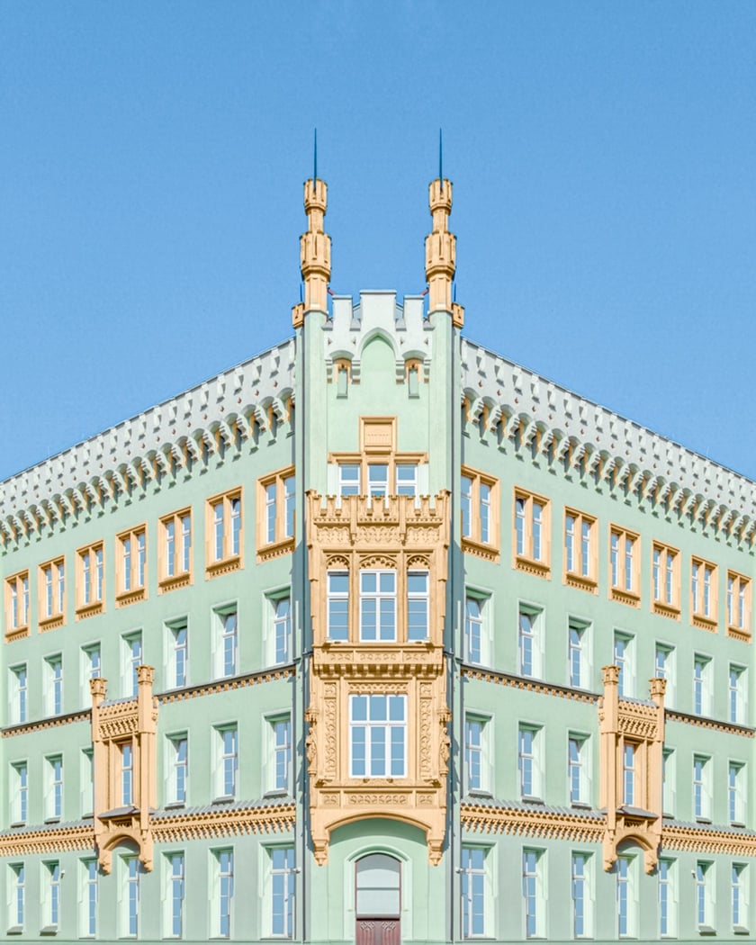 Kamienica na skrzyżowaniu Krupniczej i Włodkowica