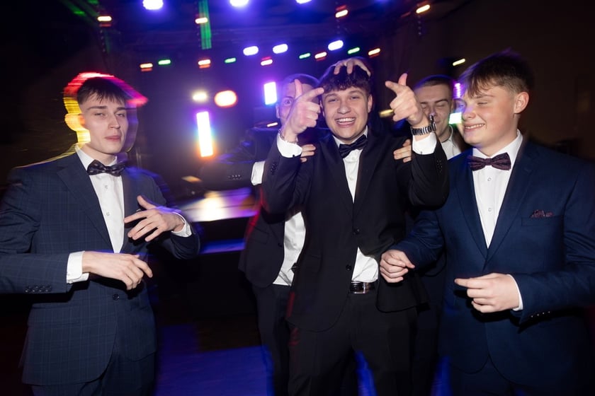 Studniówka XVII LO we Wrocławiu