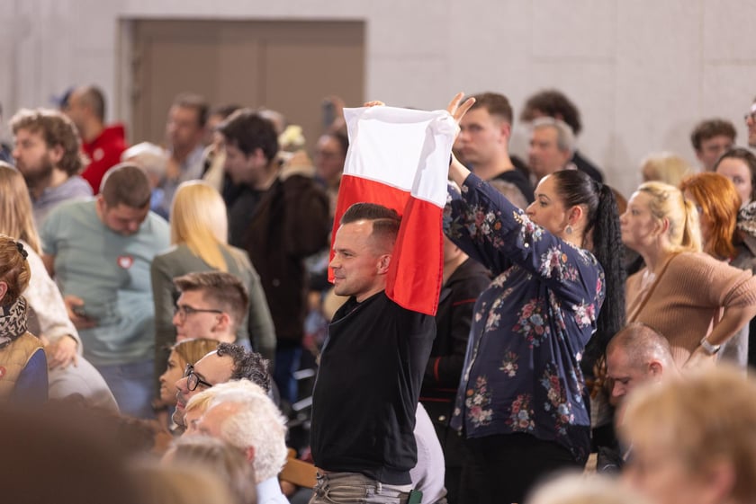 Spotkanie  mieszkańców osiedla z Donaldem Tuskiem