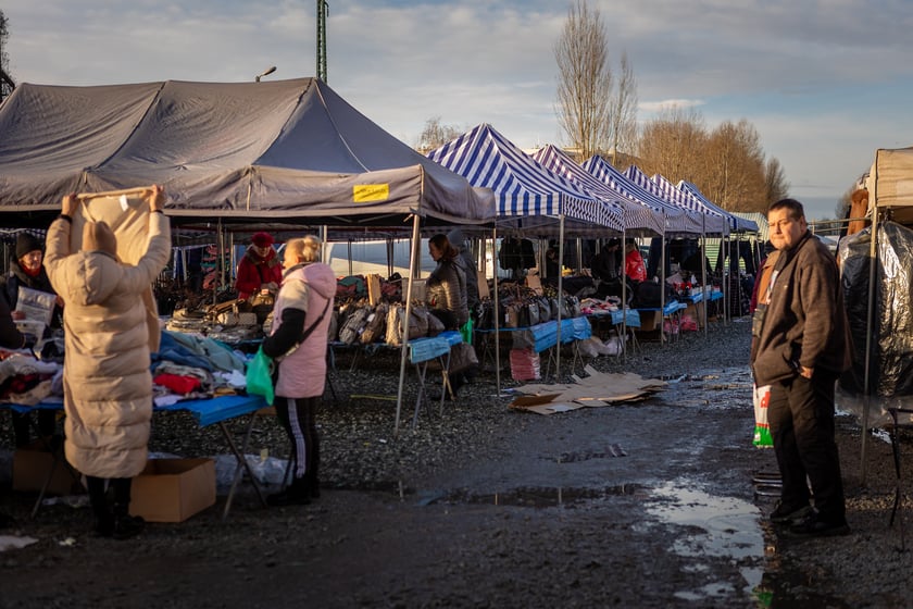 Bazar na dworcu Świebodzkim, luty 2024