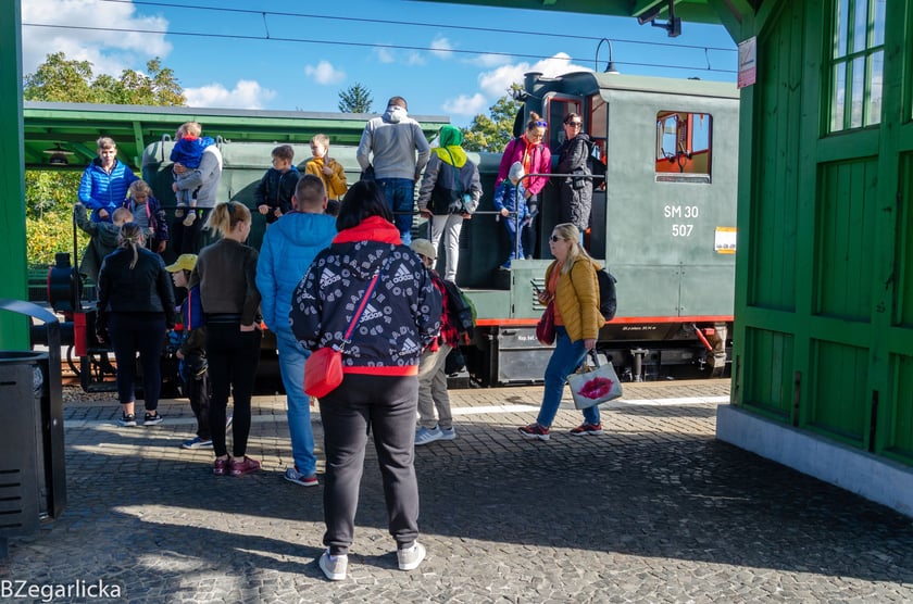 Wystawa lokomotyw i wagonów zorganizowana przez Klub Sympatyków Kolei we Wrocławiu