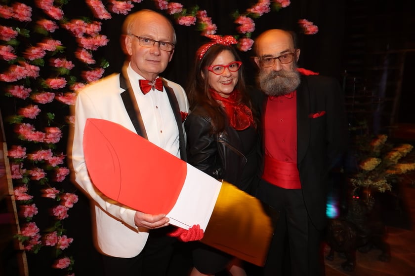 Bal z okazji Dnia Kobiet - Rock'n'rollowa Dama - lata 50. w Restauracji Letniej