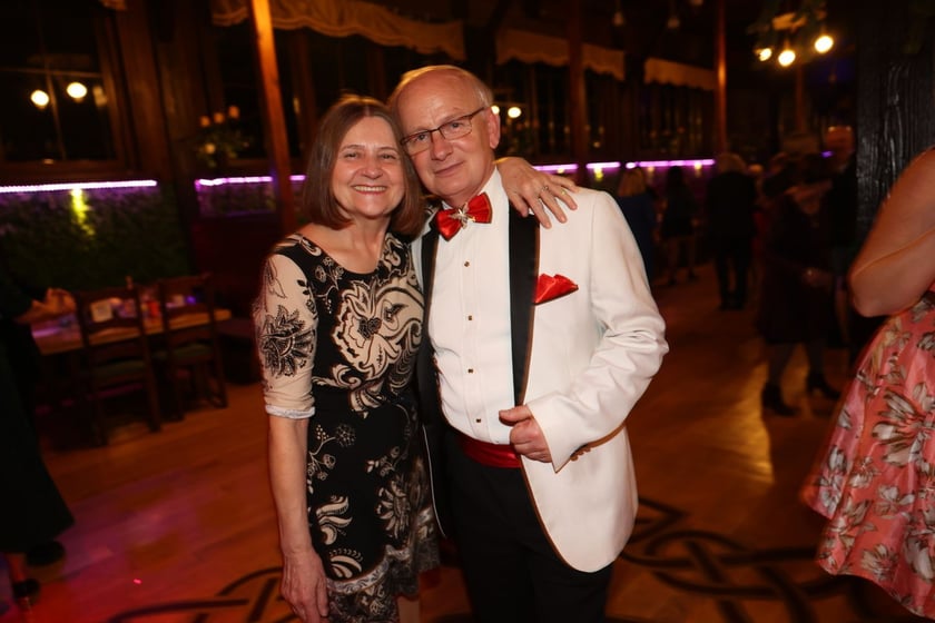 Bal z okazji Dnia Kobiet - Rock'n'rollowa Dama - lata 50. w Restauracji Letniej