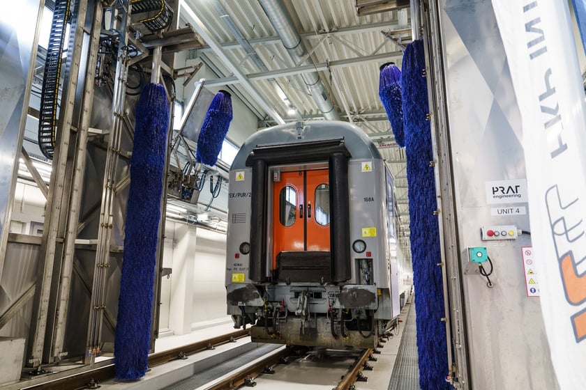 Nowoczesna myjnia PKP Intercity we Wrocławiu