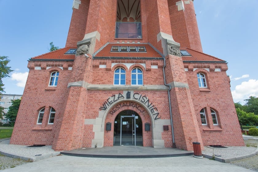Wieża ciśnień przy ul. Wiśniowej we Wrocławiu