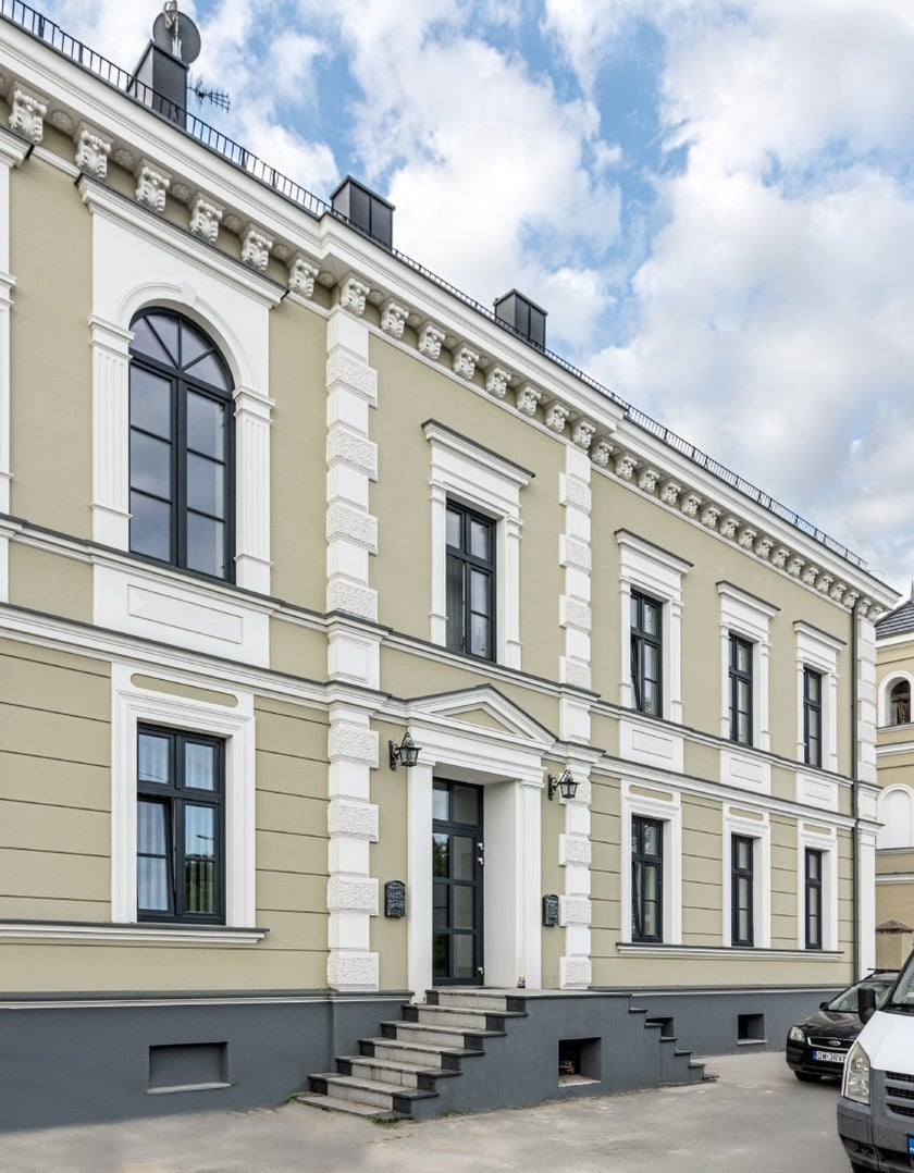 Hotel Jutrzenka: Jelcz - Laskowice