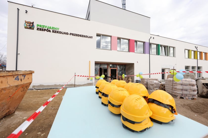 Budowa Przyjaznego Zespołu Szkolno-Przedszkolnego przy ul. Białostockiej na osiedlu Maślice we Wrocławiu