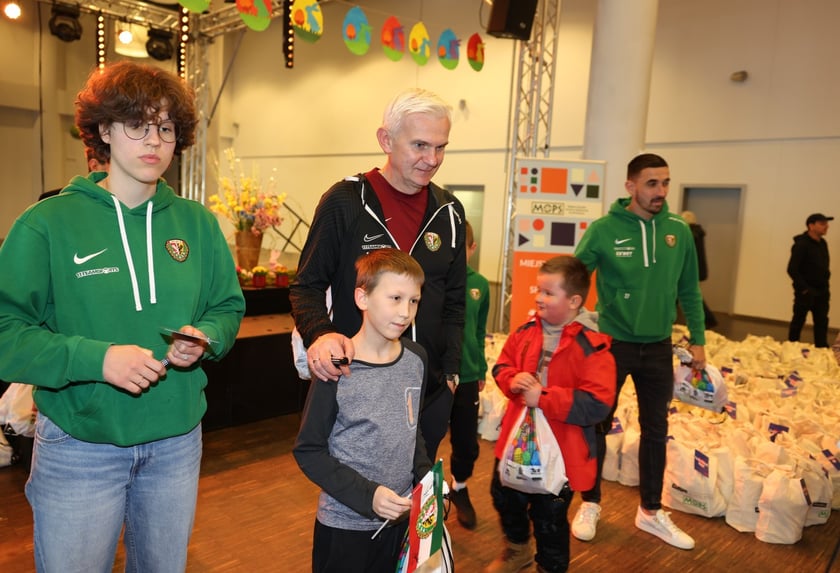 Wielkanocne Paczki Dobrych Relacji 2024