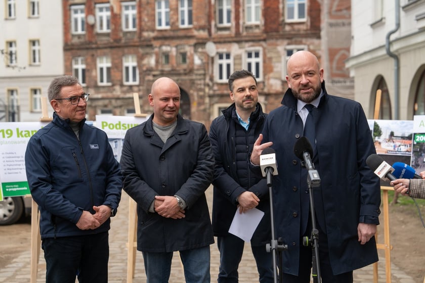 Akcja re-witalizacja. Plan władz Wrocławia na remont kamienic i modernizację podwórek
