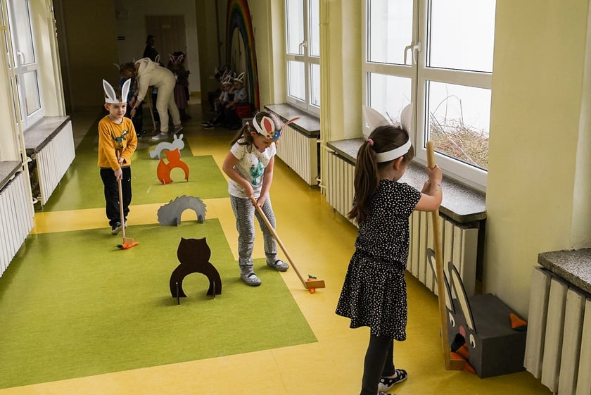 Spotkanie z Zajączkiem w Przedszkolu nr 149 „Tęczowa Polanka”
