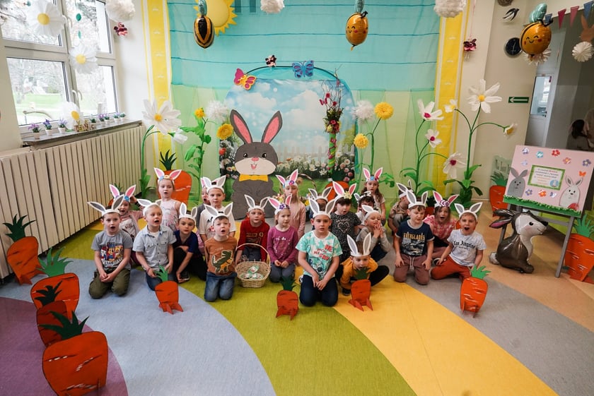 Spotkanie z Zajączkiem w Przedszkolu nr 149 „Tęczowa Polanka”