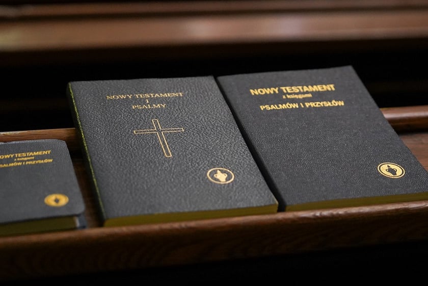 Przygotowania do świąt wielkanocnych w katedrze we Wrocławiu