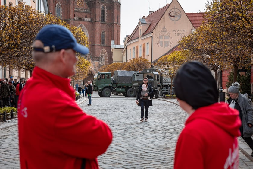 Caritas rozdał ubogim 600 paczek
