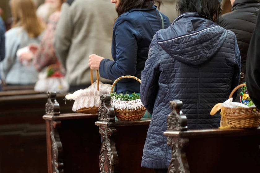Swięcenie pokarmów w kościołach we Wrocławiu