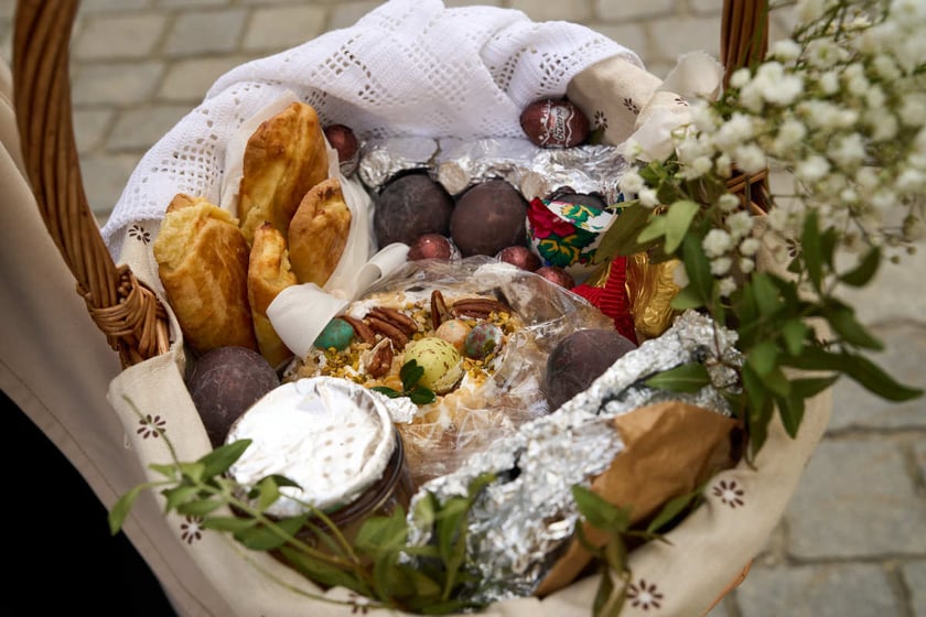 Swięcenie pokarmów w kościołach we Wrocławiu