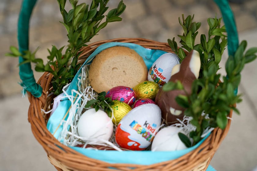 Swięcenie pokarmów w kościołach we Wrocławiu