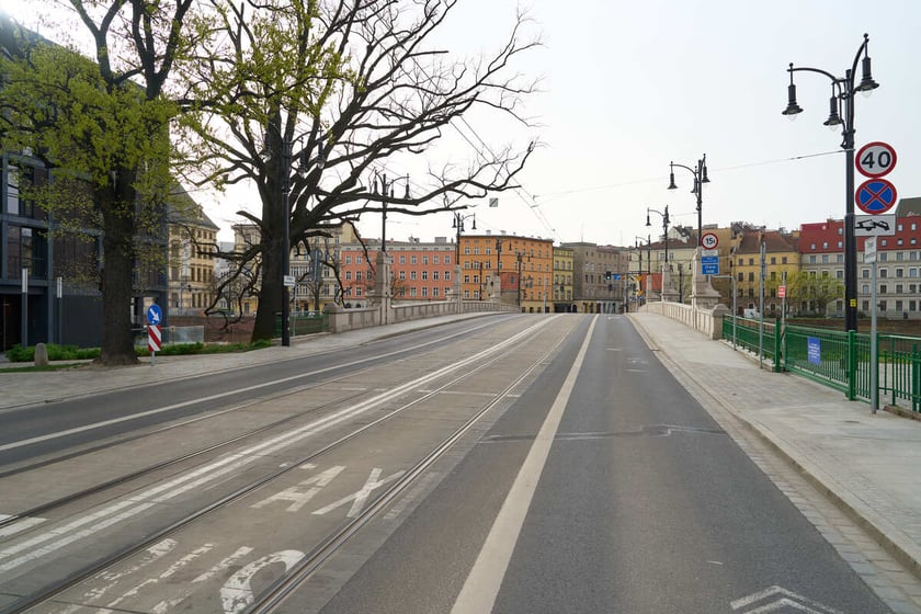 Puste miasto. Wrocław bez ludzi i bez samochodów. 31.03.2024
