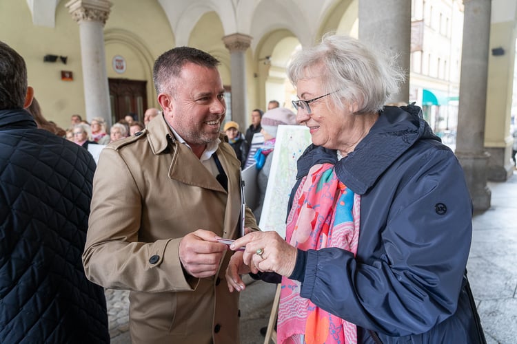 Konferencja prasowa dotycząca rewolucji w komunikacji aglomeracyjnej oraz  Karty Seniora Aglomeracji Wrocławskiej