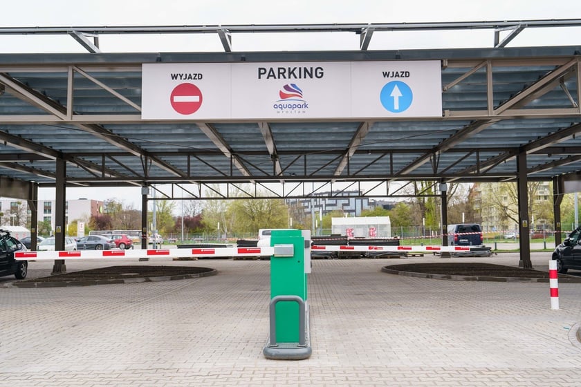Nowy parking przy ul. Petrusewicza