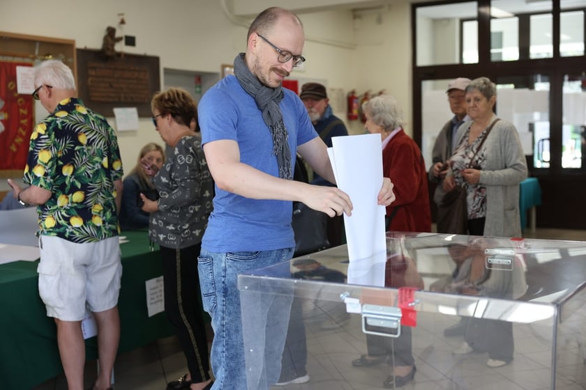 Komisja nr 1 SP przy ul. Menniczej