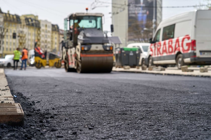 Przebudowa ul. Pomorskiej i pl. Staszica