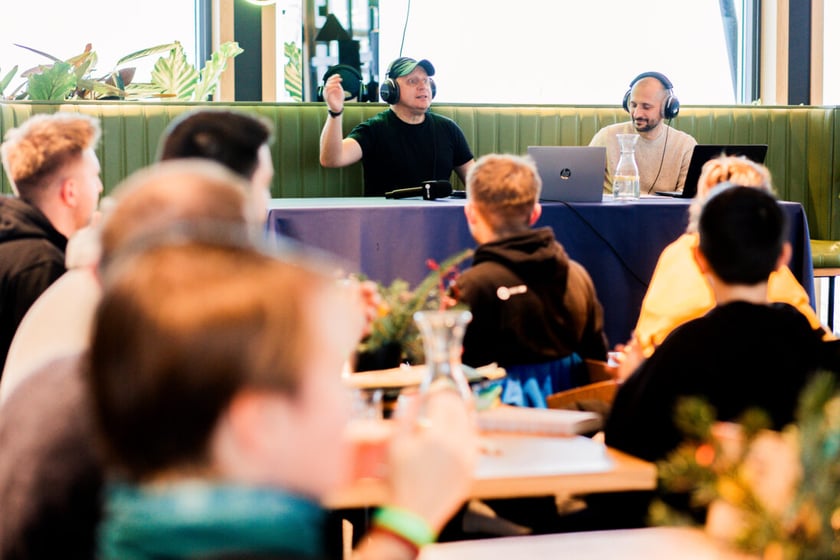 Radio 357. Dziennikarze i słuchacze