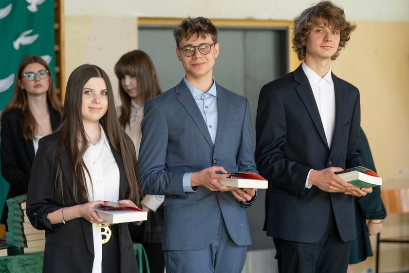 Zakończenie roku szkolnego maturzystów VII LO we Wrocławiu